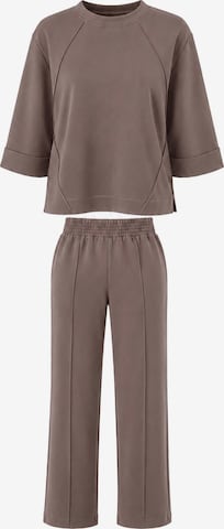 REGINA FASHION Strój do biegania 'Elegant Tracksuit' w kolorze różowy: przód
