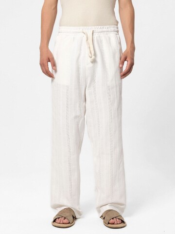 Wide leg Pantaloni 'Coreopsis' di VAMOS CLO in bianco: frontale