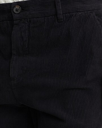 WE Fashion Zúžený Chino kalhoty – černá