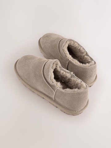 Pantoufle Next en gris