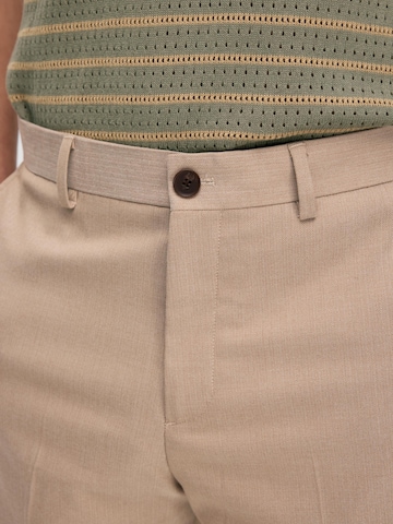 SELECTED HOMME Regularen Chino hlače 'ADAM' | bež barva