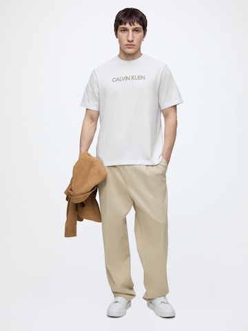 Calvin Klein Tričko '20S' – bílá