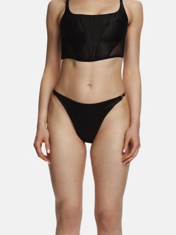 EKCENTRIK String in Black