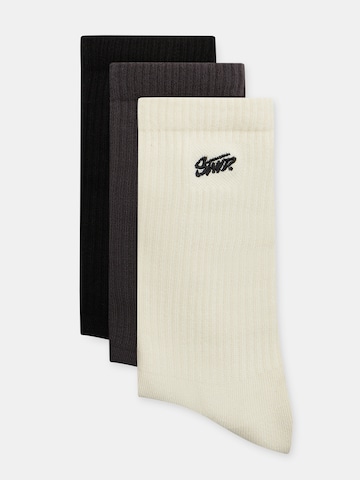 Pull&Bear Socken in Grau