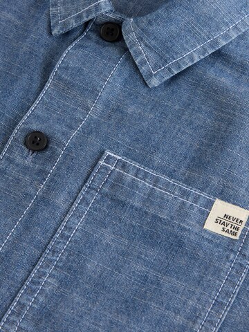 Next Средняя посадка Рубашка 'Kurzärmelig Chambray' в Синий