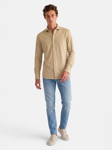 Coupe slim Chemise business 'No. 19' Vercate en beige