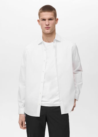 MANGO MAN Regular fit Button Up Shirt 'Palmar' in White: front