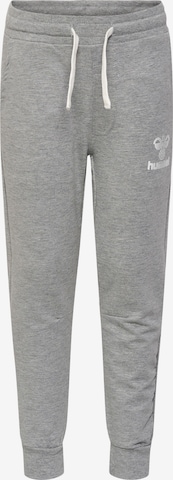 Hummel Tapered Broek 'Proud' in Grijs: voorkant