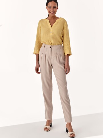 TATUUM Regular Pleat-front trousers 'GAMBI' in Beige