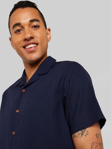 anerkjendt Comfort fit Overhemd 'LEO' in Blauw