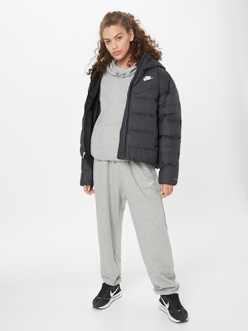 Nike Sportswear Winterjacke in Schwarz