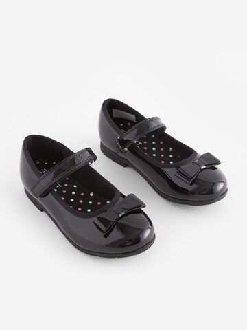 Next - Bailarina en negro