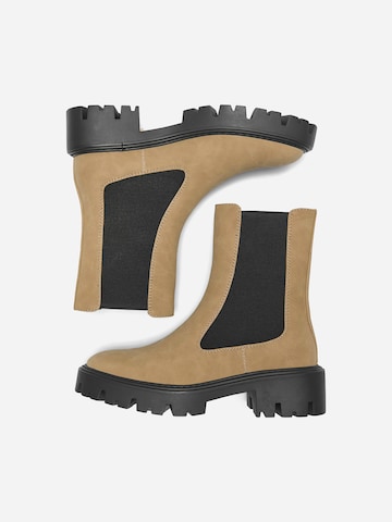 Chelsea Boots 'ONLBETTY' ONLY en marron