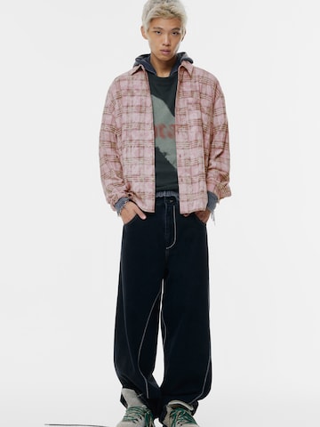 Pull&Bear Comfort fit Srajca | roza barva: sprednja stran