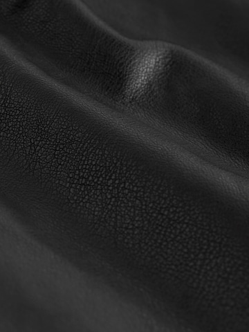 Next Демисезонная куртка в Черный