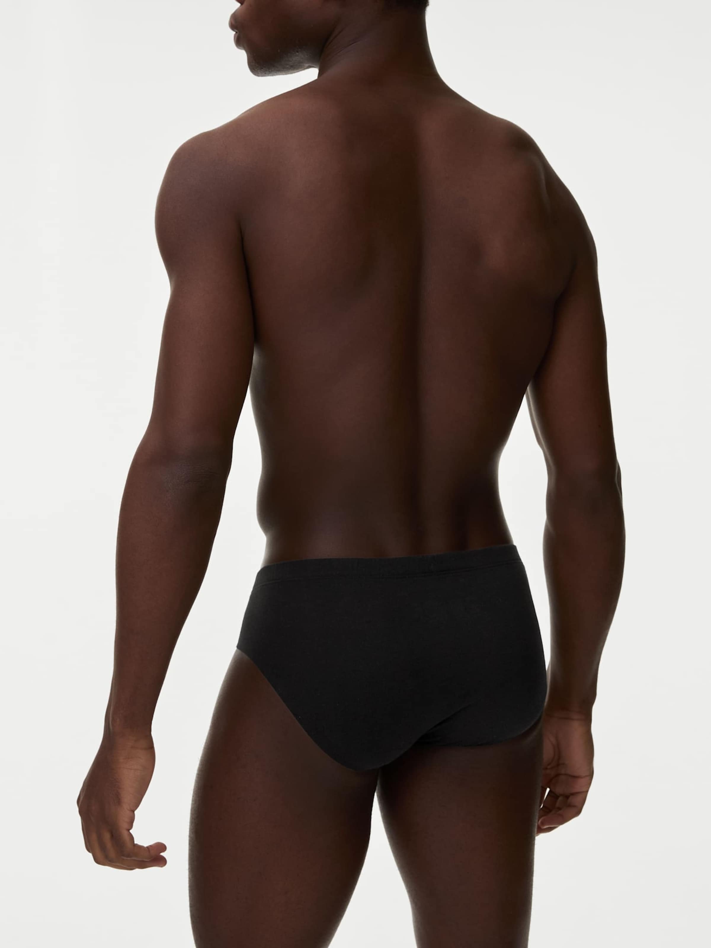 Slip di Marks & Spencer in nero