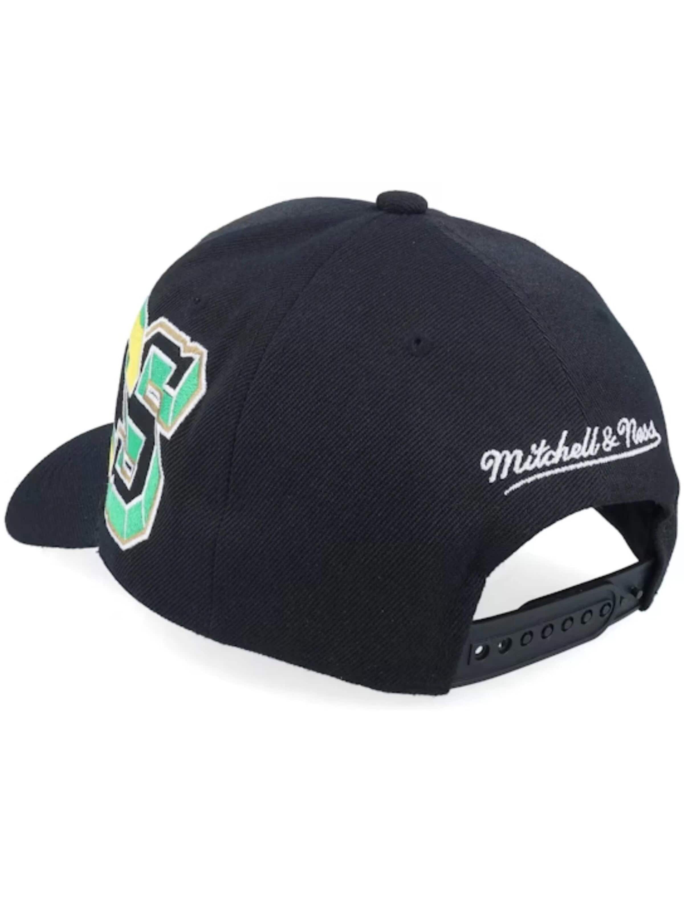 Casquette 'Gorra mitchell & ness negra celtics hyper type pro snapback' Mitchell & Ness en noir