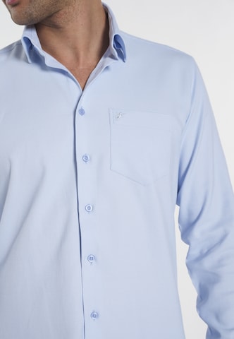 DENIM CULTURE - Ajuste regular Camisa en azul