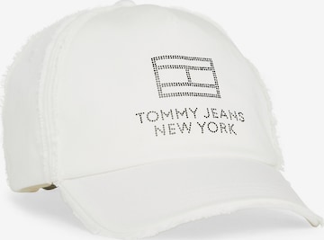 Tommy Jeans Cap in White: front