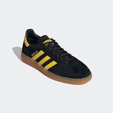 ADIDAS ORIGINALS Σνίκερ χαμηλό 'Handball Spezial' σε μαύρο