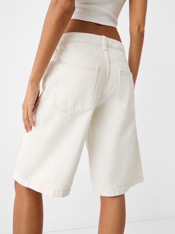 Bershka Loosefit Jeans i beige