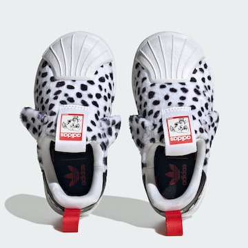 Sneaker 'Disney 101 Dalmatians Superstar 360' di ADIDAS ORIGINALS in bianco