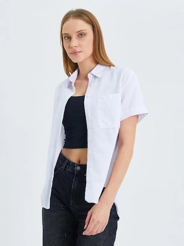 Maglietta di MixRay in bianco