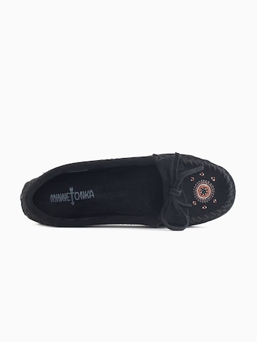 Minnetonka - Mocasines 'Me to we' en negro