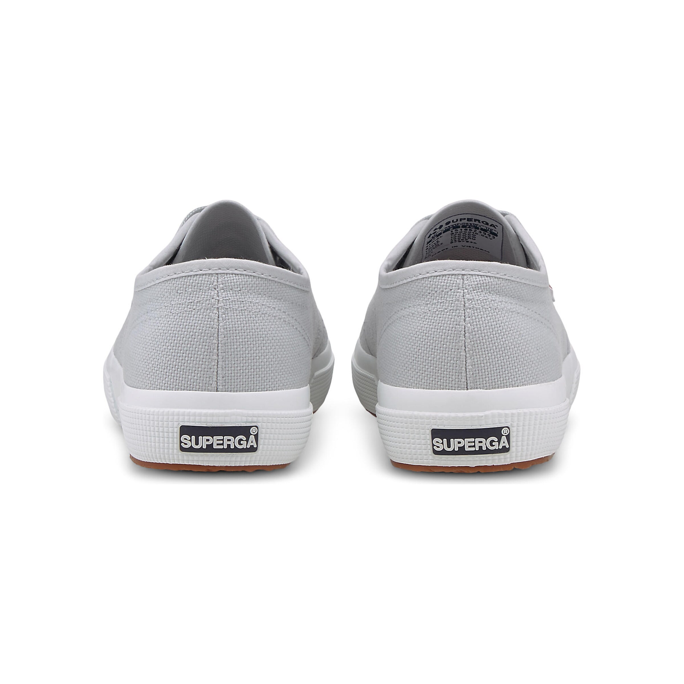 Baskets basses 2750 Cotu Classic SUPERGA en Gris Clair ABOUT YOU