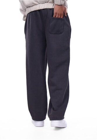 Dropsize Loosefit Hose in Schwarz