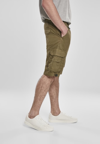 regular Pantaloni cargo di Urban Classics in verde