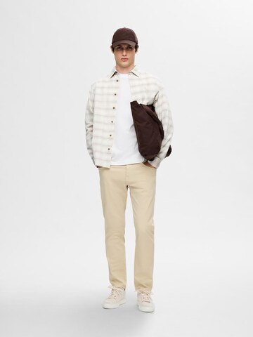 SELECTED HOMME Comfort Fit Paita värissä valkoinen