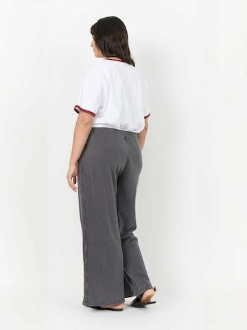 Wasabi Concept Regular Trouser ' WA-AILI ' in Grau