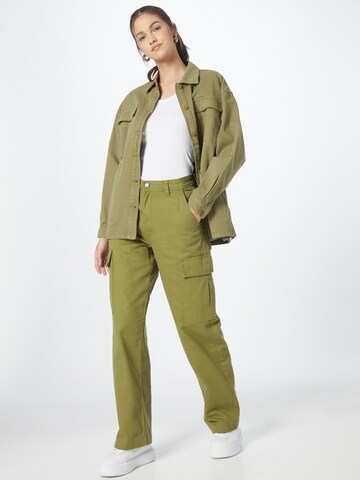 Regular Pantalon cargo Cotton On en vert