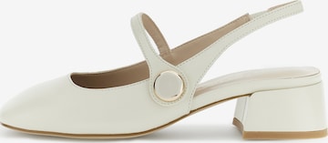 CAFè NOIR Ballerina in Beige: front