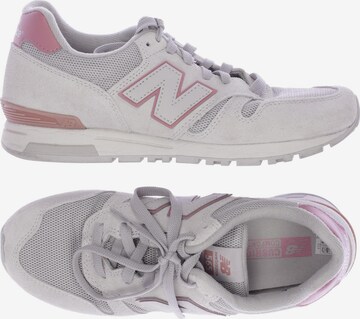new balance Sneakers & Trainers in 40,5 in Grey: front