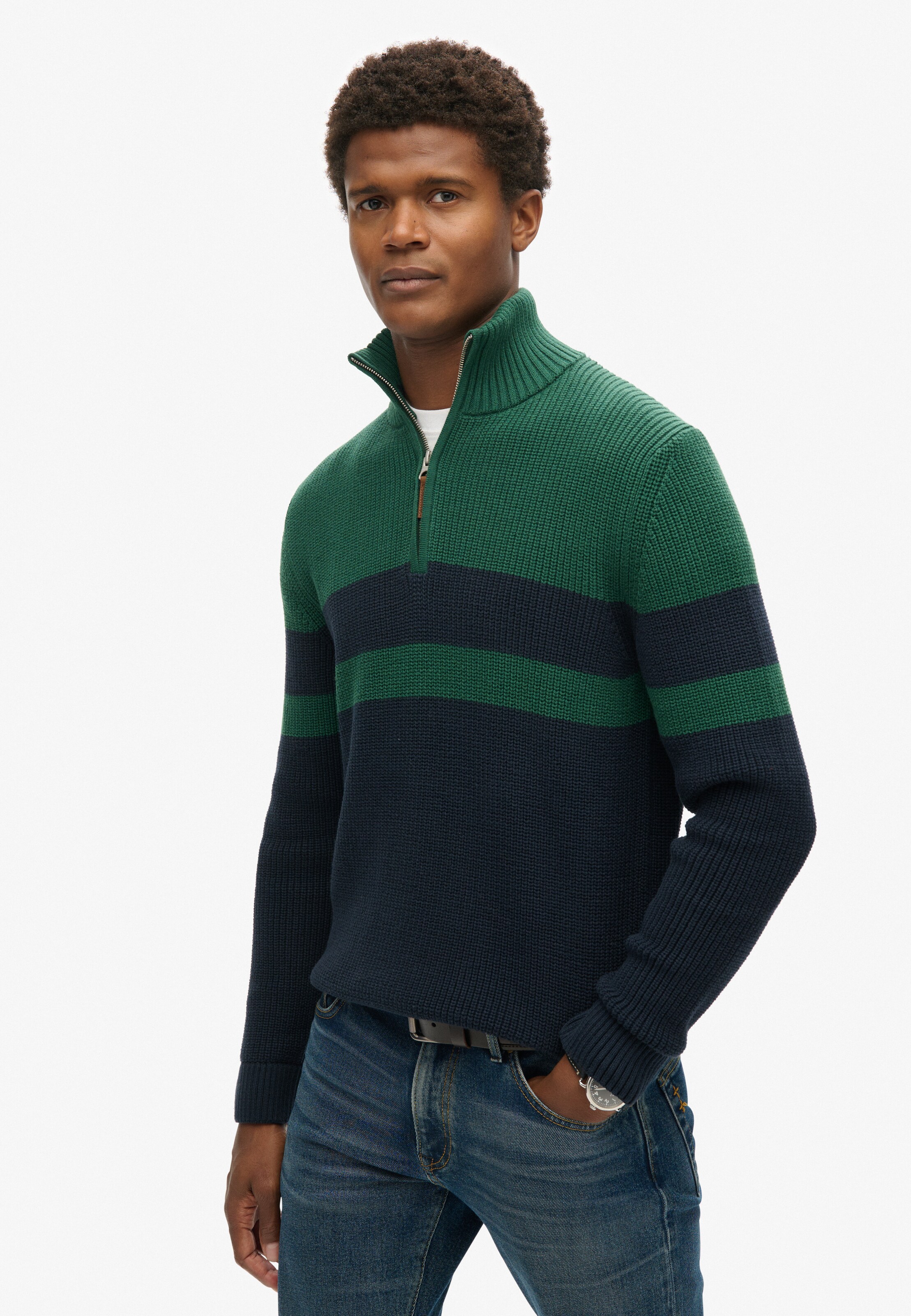 Superdry Trui in Blauw: voorkant