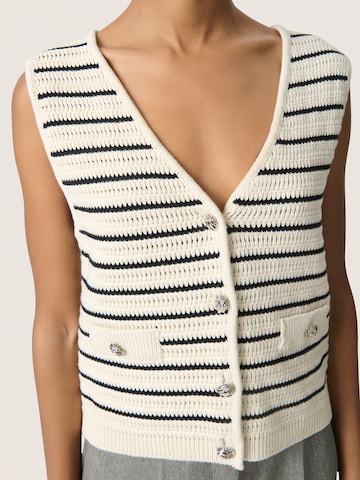 Gilet in maglia 'SLMadalena' di SOAKED IN LUXURY in bianco