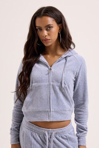 Juicy Couture Petite Кофта на молнии 'MADISON' в Серый: спереди