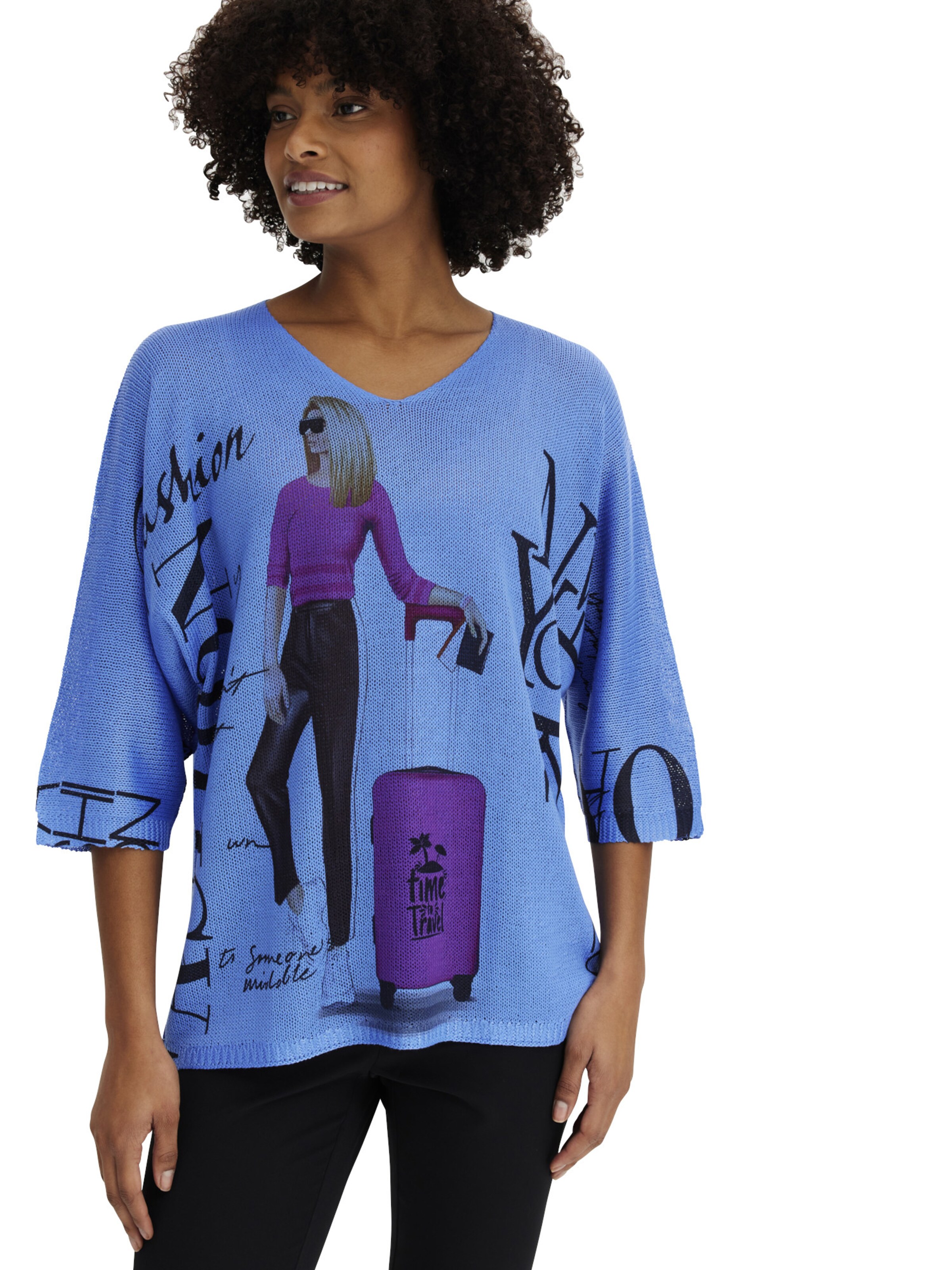bonprix Pullover in Blau: Vorderseite
