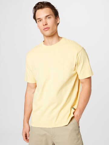 LEVI'S ® Shirt 'Red Tab Vintage Tee' in Gelb: Vorderseite