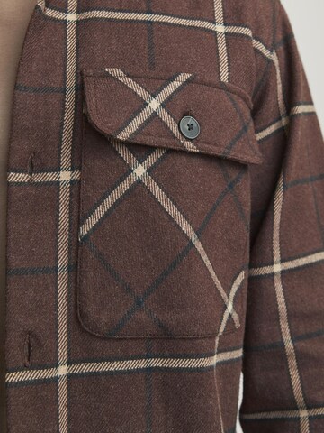 JACK & JONES Comfort fit Button Up Shirt 'JPRRaymond' in Brown