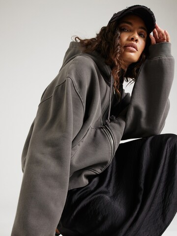 WEEKDAY Zip-Up Hoodie in Grey