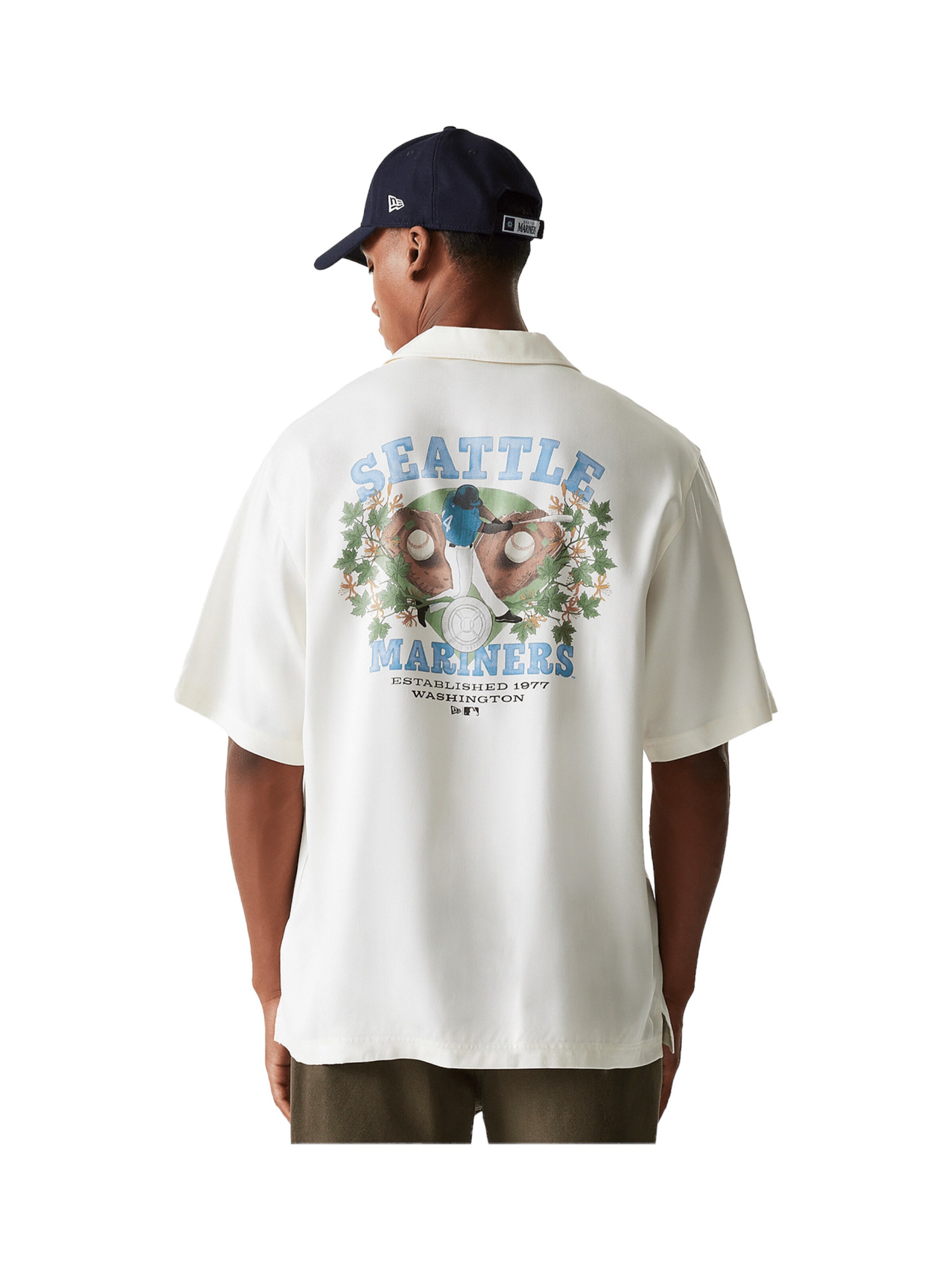 NEW ERA Comfort Fit Hemd in Weiß: Vorderseite