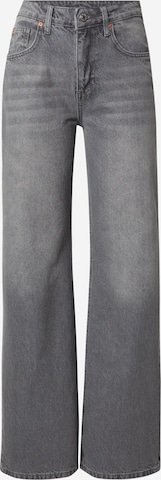 Loosefit Jean Trendyol en gris : devant