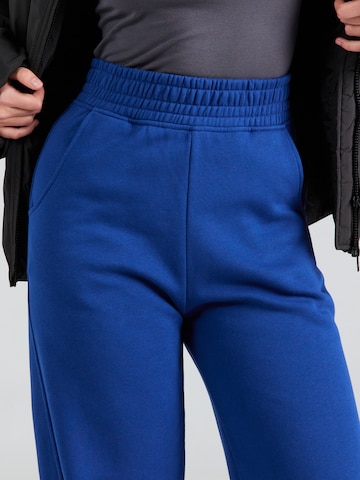 Wide Leg Pantalon Karo Kauer en bleu