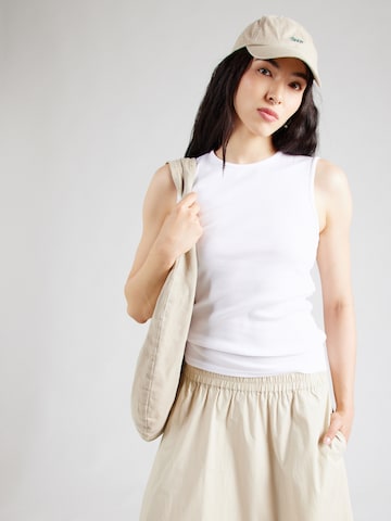 WEEKDAY - Top en negro: frente