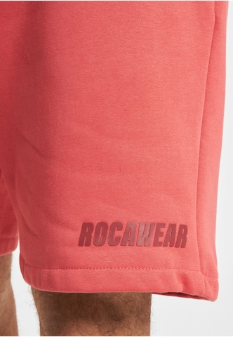 ROCAWEAR Regular Trousers in Red