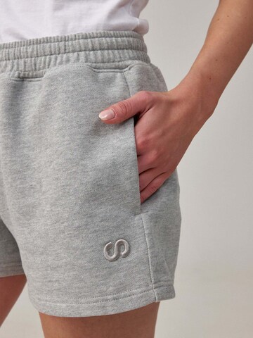 SNOCKS Loosefit Broek in Grijs