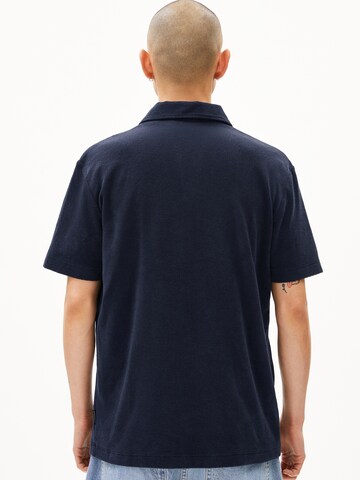 T-Shirt ARMEDANGELS en bleu